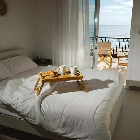 Meneou By The Sea Larnaka